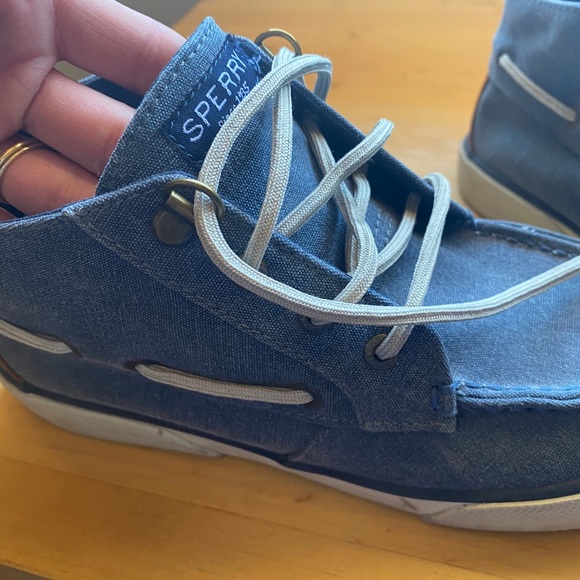 Sperry Top Sider High Tops - Picture 6 of 10